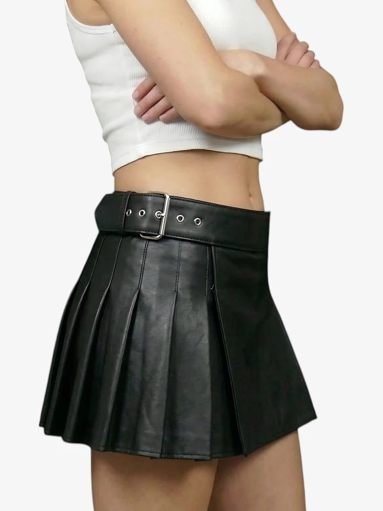 Kilt de Cuero Negro Hecho a Medida para Mujer