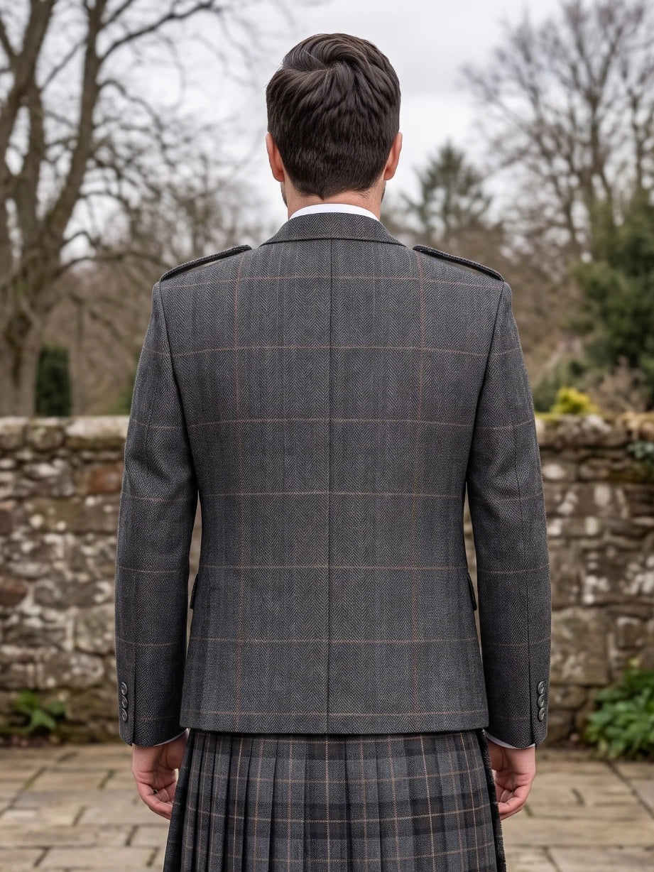 Chaqueta Kilt Argyle en Tweed Gris Carbón con Chaleco
