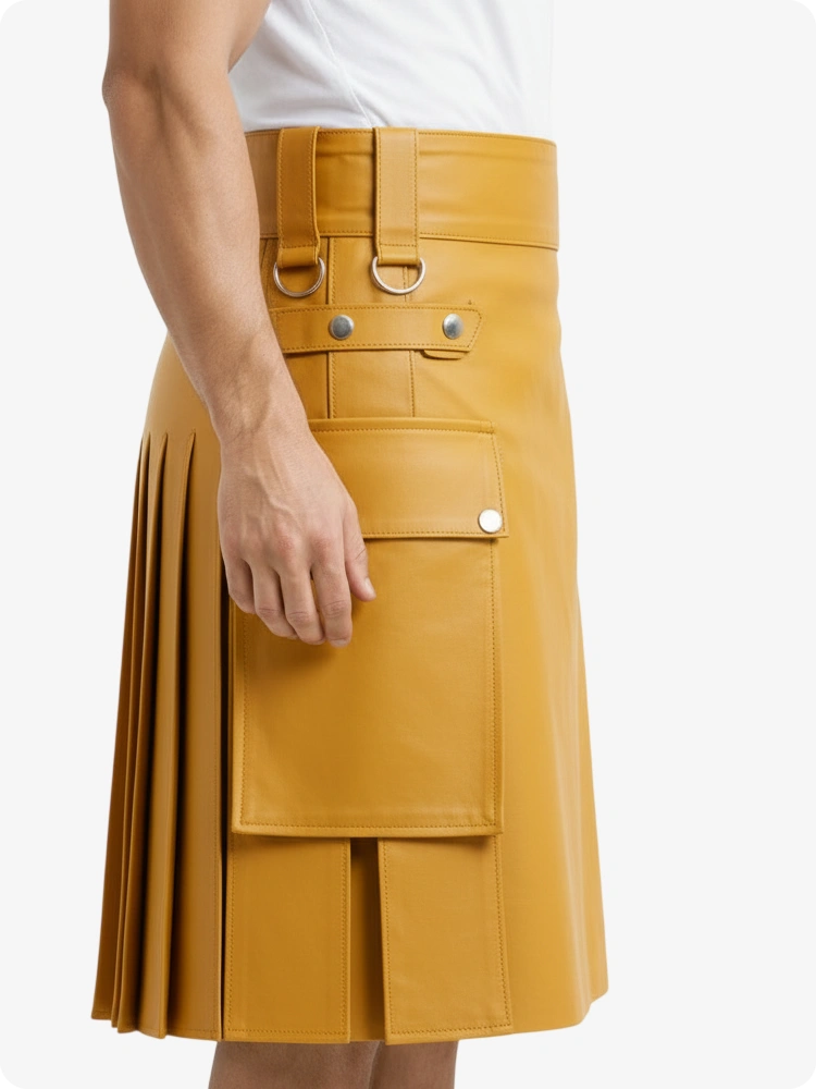 Kilt de cuero amarillo mostaza con bolsillos cargo