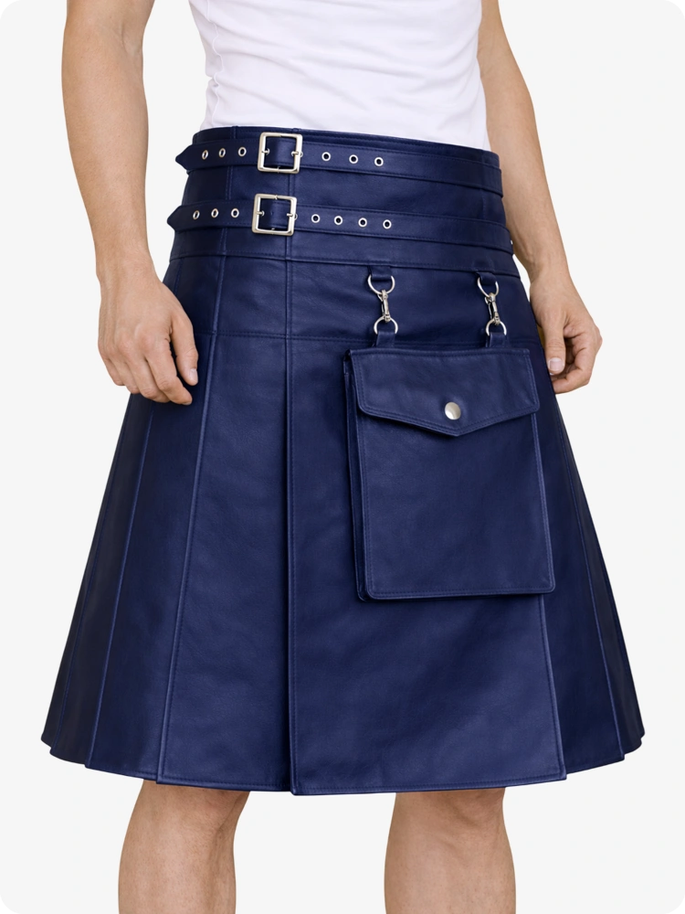 Kilt utilitario de cuero azul marino con bolsillo frontal y correas ajustables con hebilla